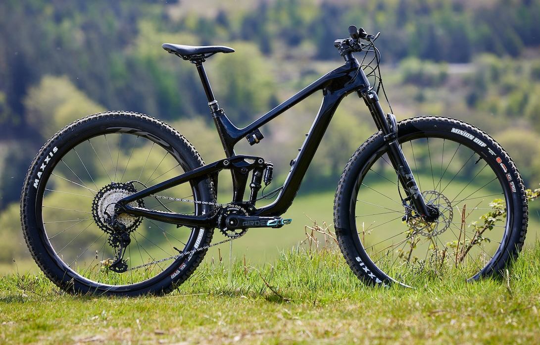 Xe đạp MTB Giant Trance Advanced Pro 29